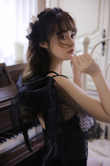 镜子里看我怎么进入你